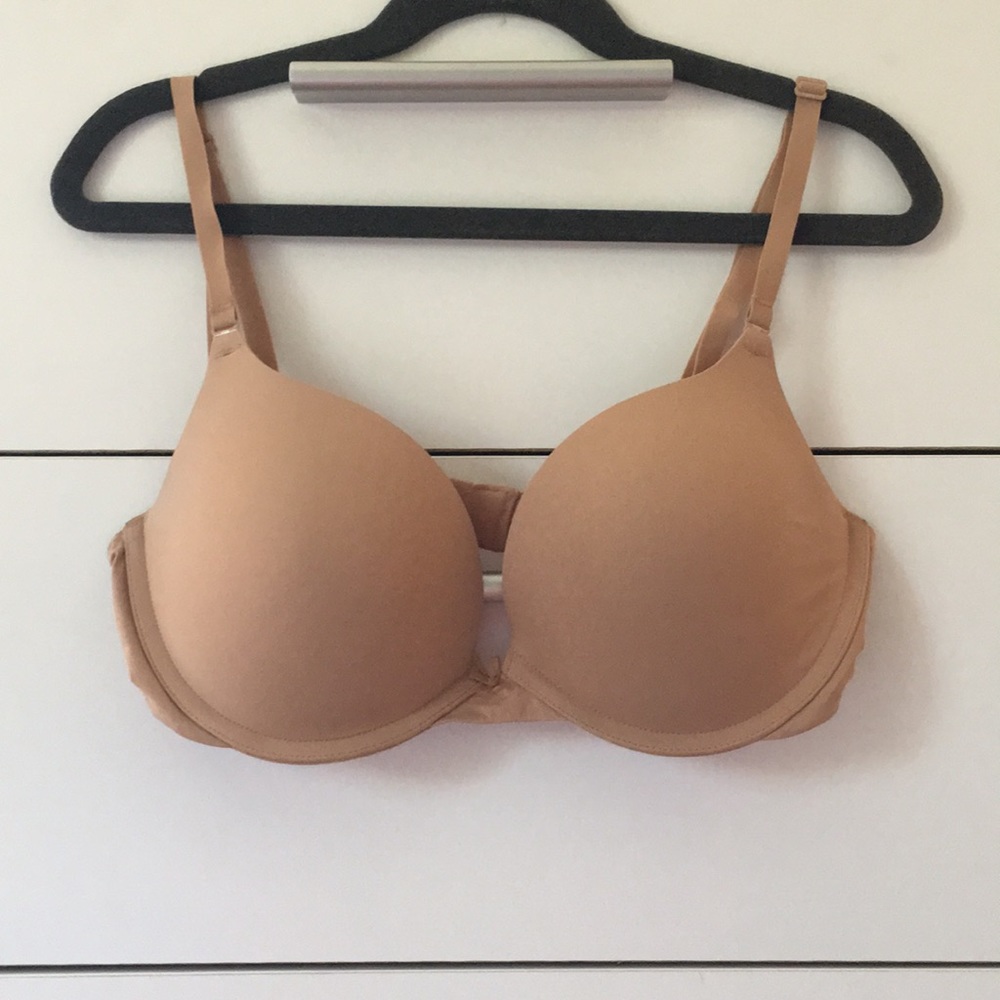 PINK Campus Push-Up Bra